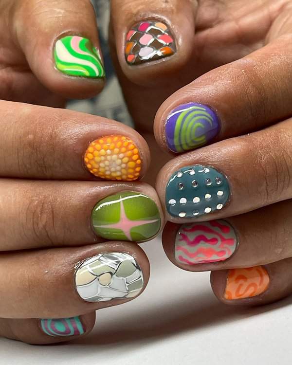 Colorful funky pattern nails design