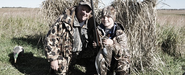 Father Son Activities – 40 Surefire Ways to Bond With Your Son