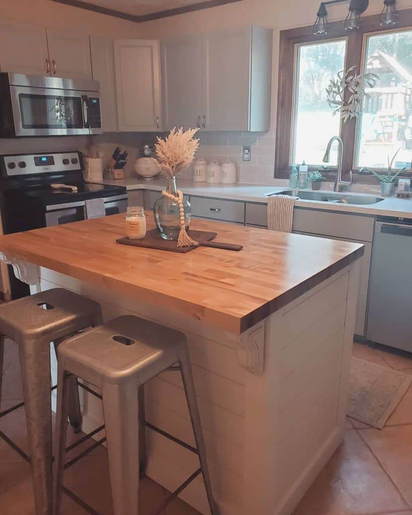 butcher block small kitchen island 