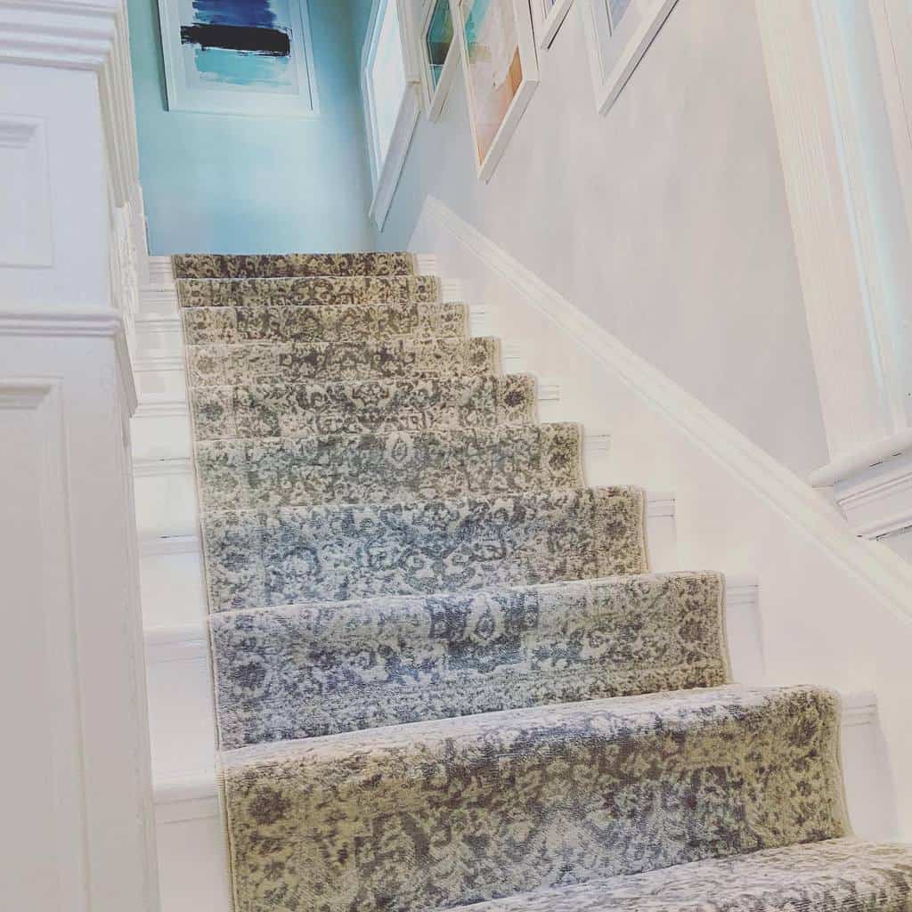 vintage diy staircase runner