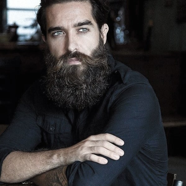 Fashionable Mens Big Beard Style Ideas