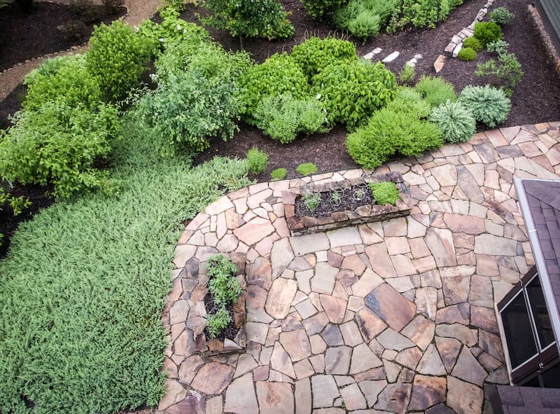 Flagstone Patio Ideas for a Natural Look