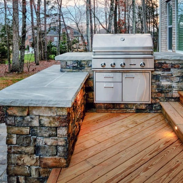 L-shaped outdoor grill