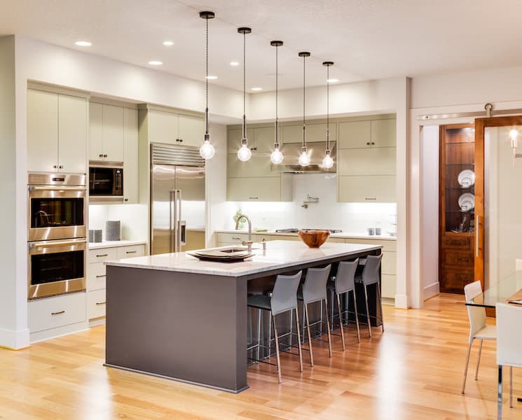 10 Kitchen Island Lighting Ideas for a Stylish Glow