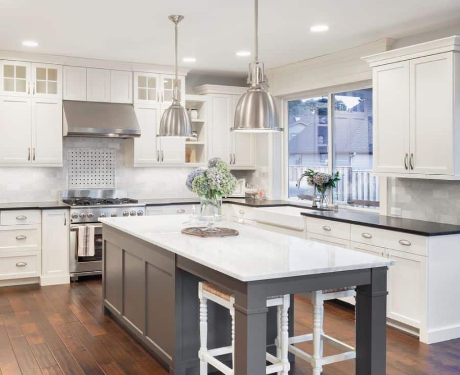 white cabinet modern farmhouse kitchen 