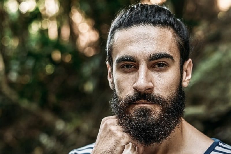 Masculine Hairstyles for Men With Beards