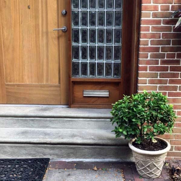 entryway glass block window 