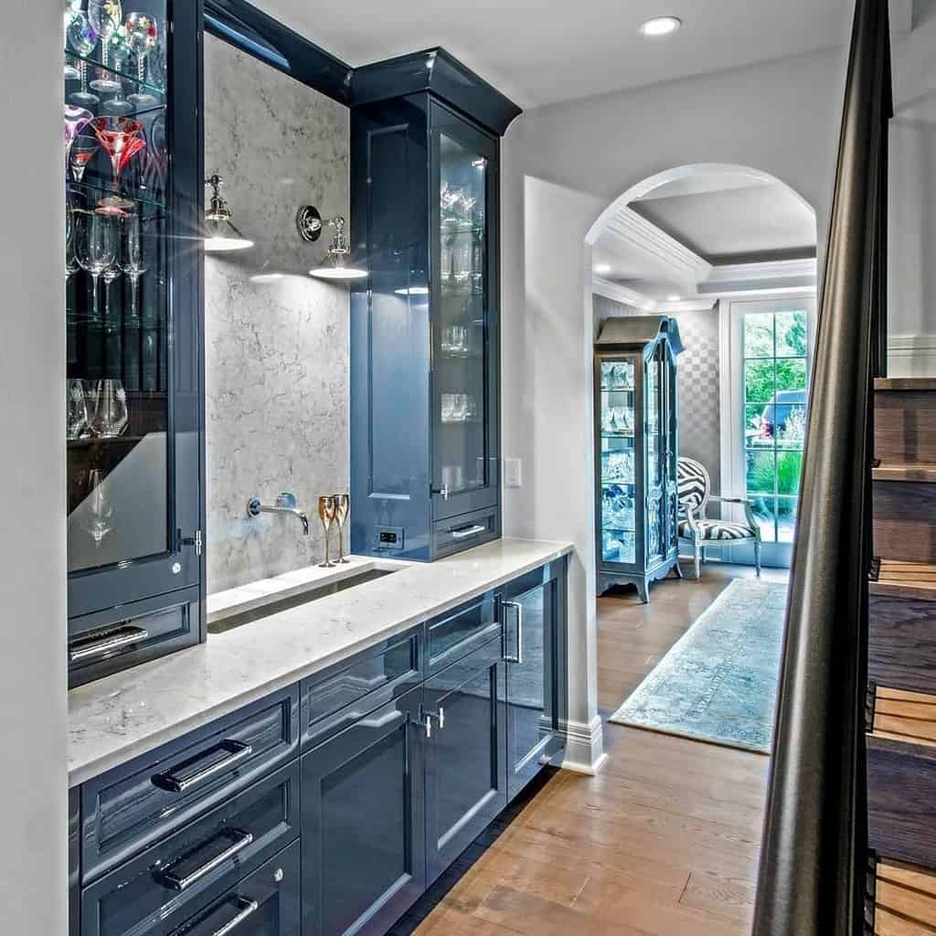 wet bar butler's pantry marble splashback