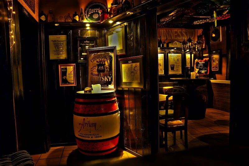 whisky-barrel-sink-man-cave-needs