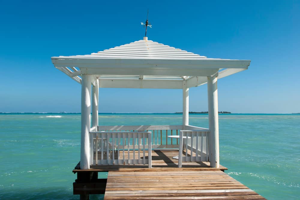 Beautiful and Relaxing Gazebo Design Ideas